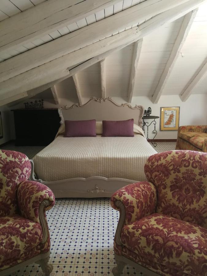 جيارديني ناكسوس Villa Chiarenza Maison D'Hotes المظهر الخارجي الصورة